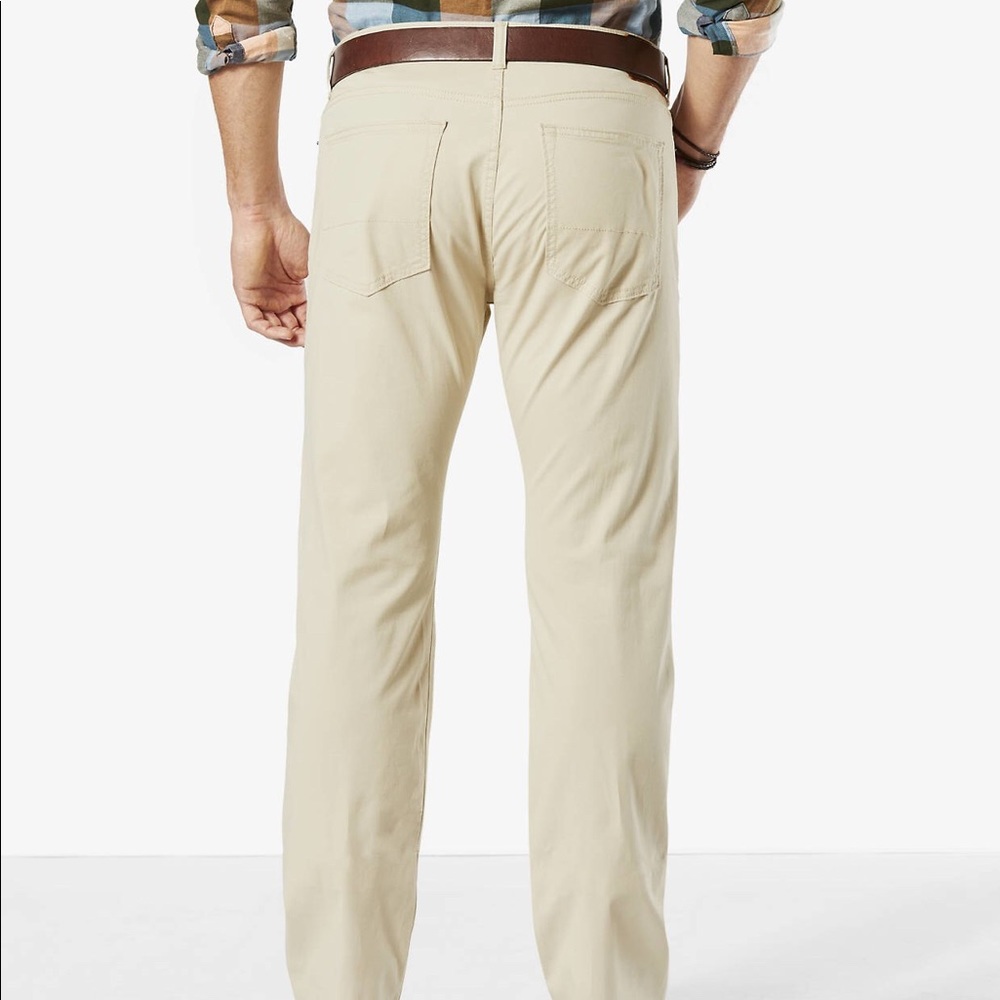 Dockers 5 Pocket Pants Straight Fit, Size 30/30 - Picture 3 of 5